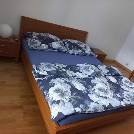 Apartman Pistacia Priame Centrum Bb Banská Bystrica Exterior photo